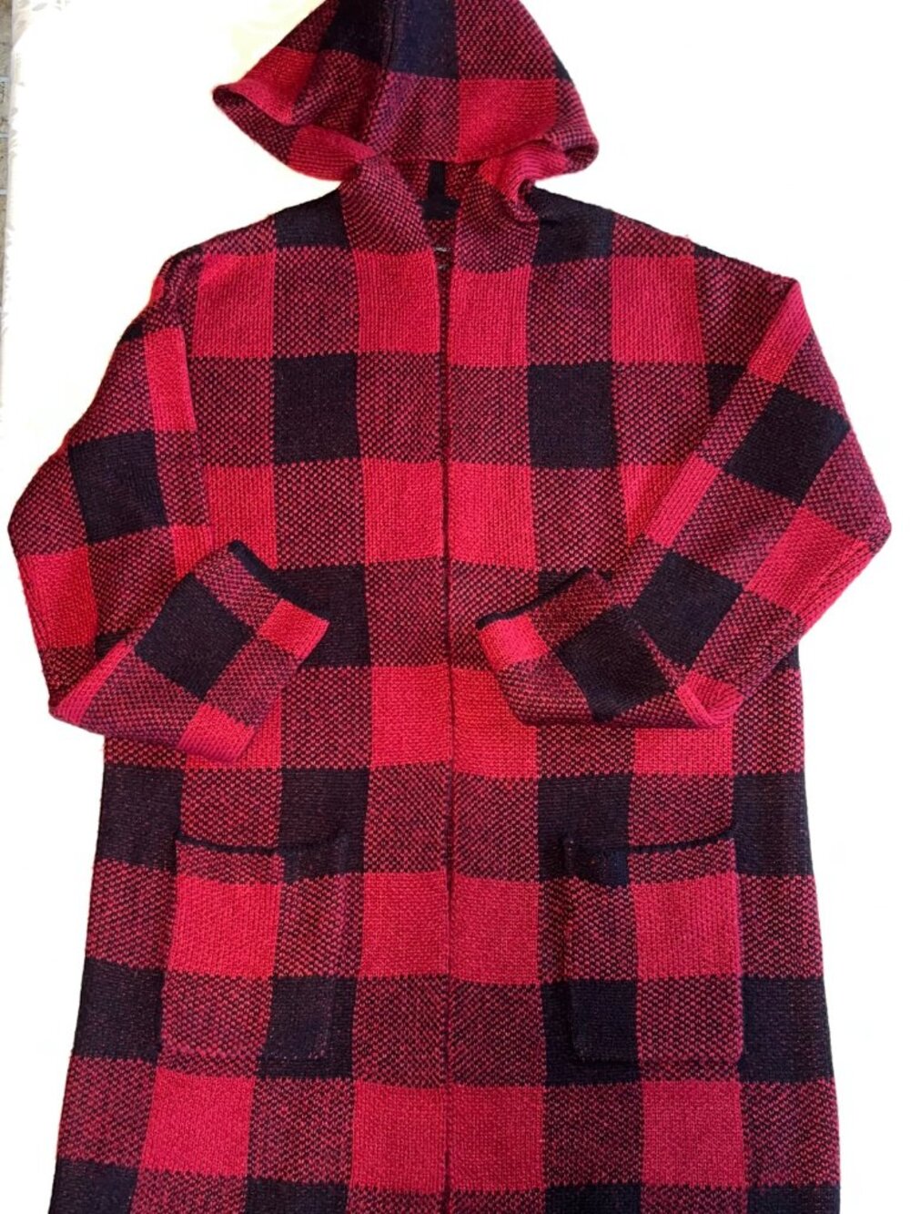 Reitmans Buffalo Plaid Hooded Cardigan Coat Knit Red Black